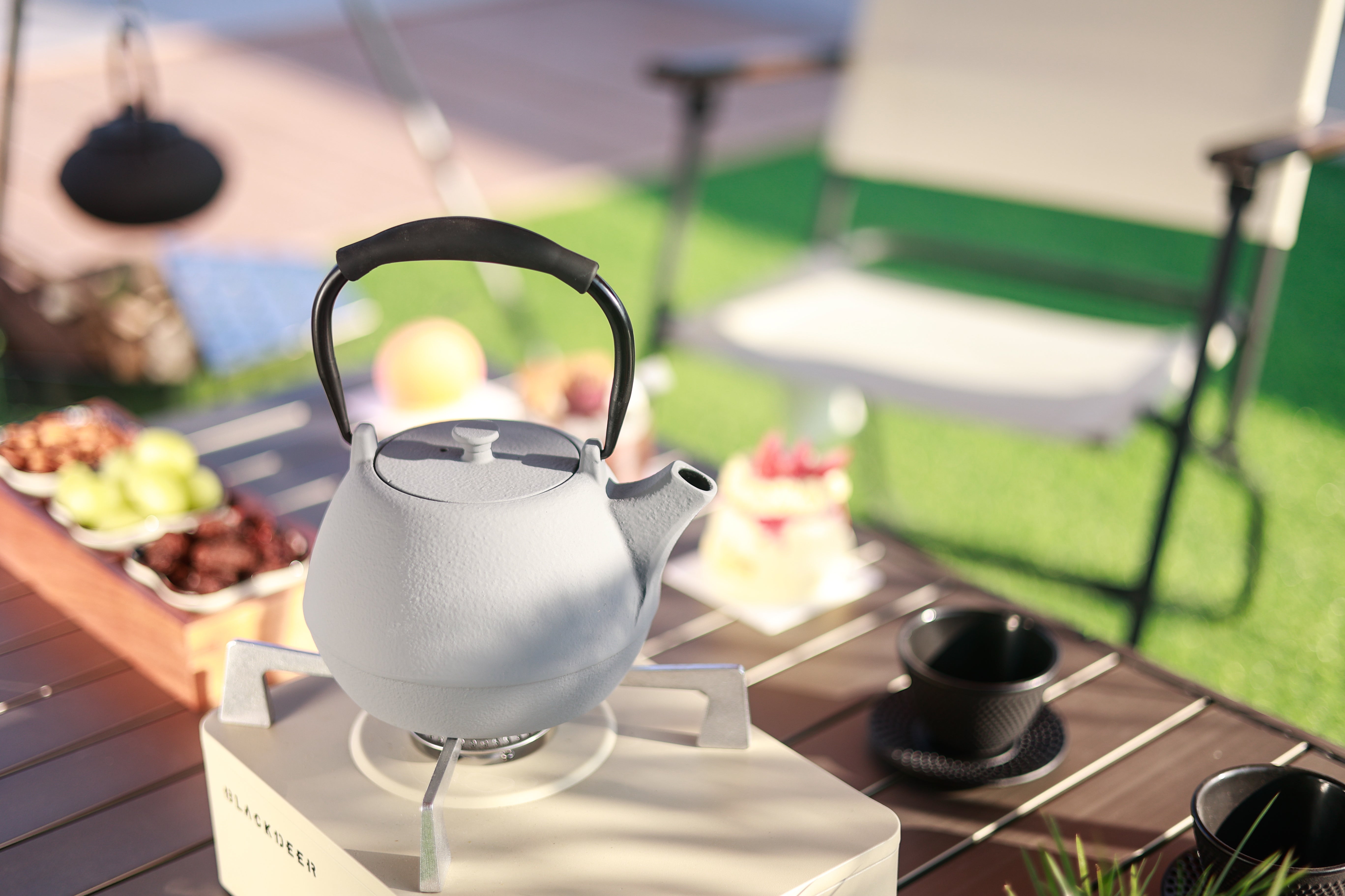 The Timeless Art of Brewing with a Cast Iron Teapot